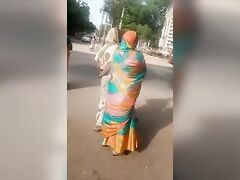 SATINSILK SAREE AUNTY